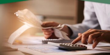 Comment éviter le surendettement : conseils pour une gestion saine de votre argent